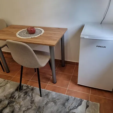 Saturn Appartement *