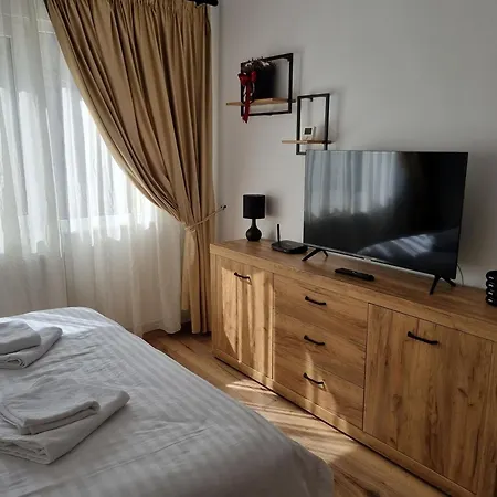 Apartment Saturn
