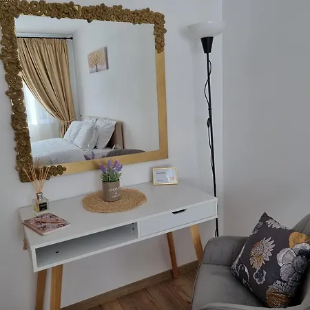 Апартаменти Saturn