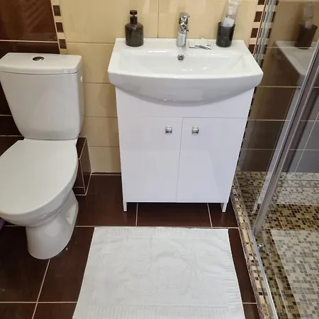 Saturn Apartment Brasov